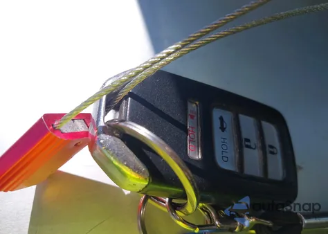 2019 Honda Accord Lx z USA, uszkodzony, nr VIN 1HGCV1F16KA049092